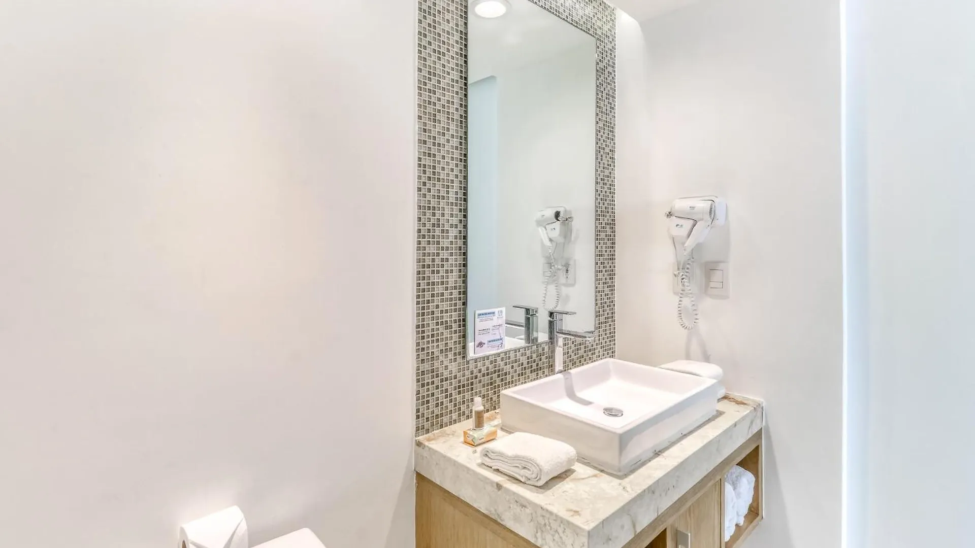 Anah Suites #202 N Playa del Carmen 0*,  Mexico